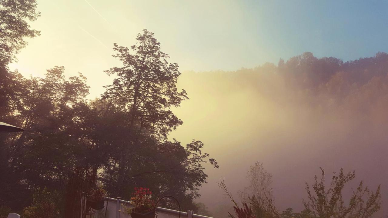 Skymist Maison D'Hotes Biert Bagian luar foto