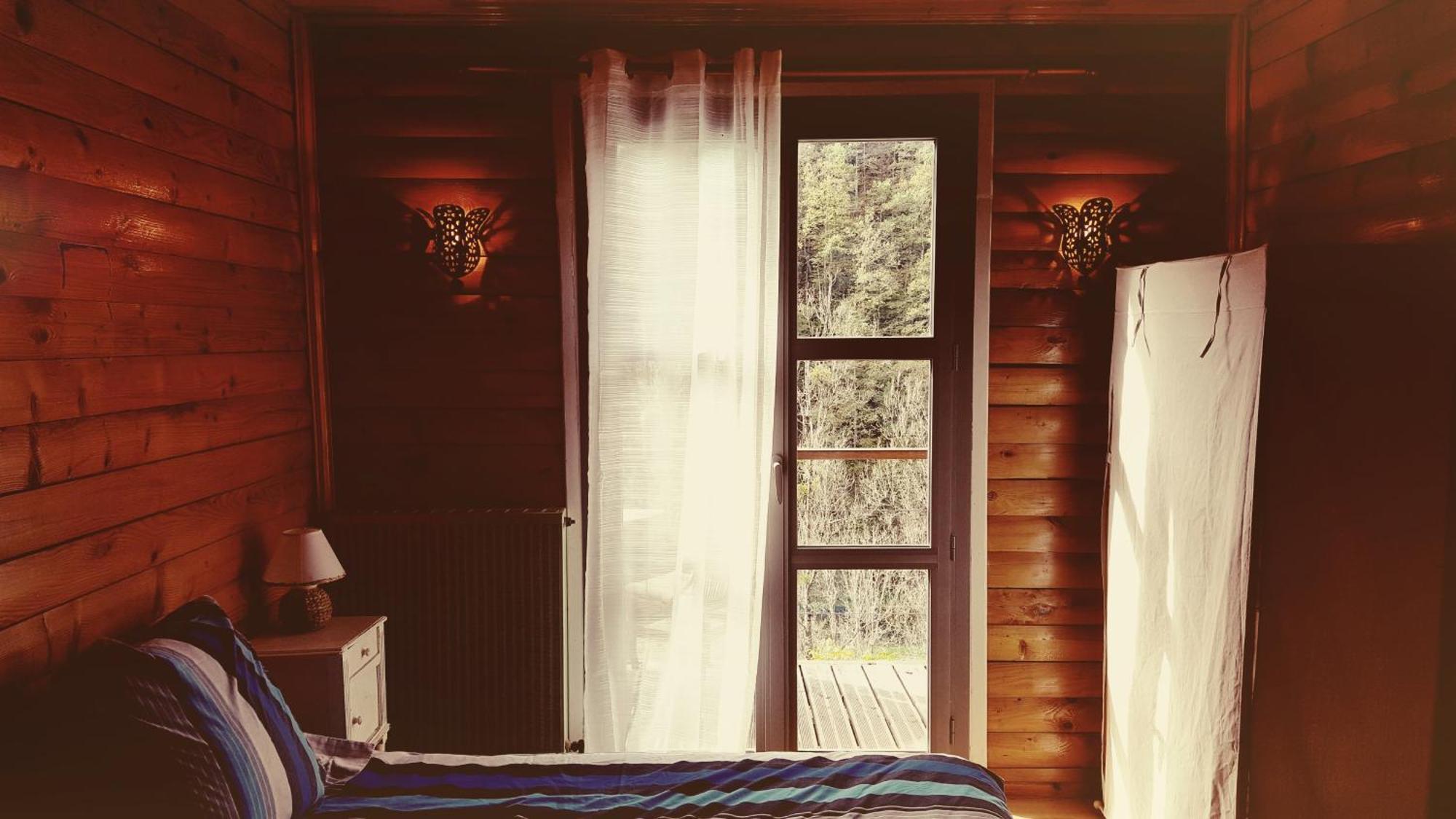Skymist Maison D'Hotes Biert Ruang foto